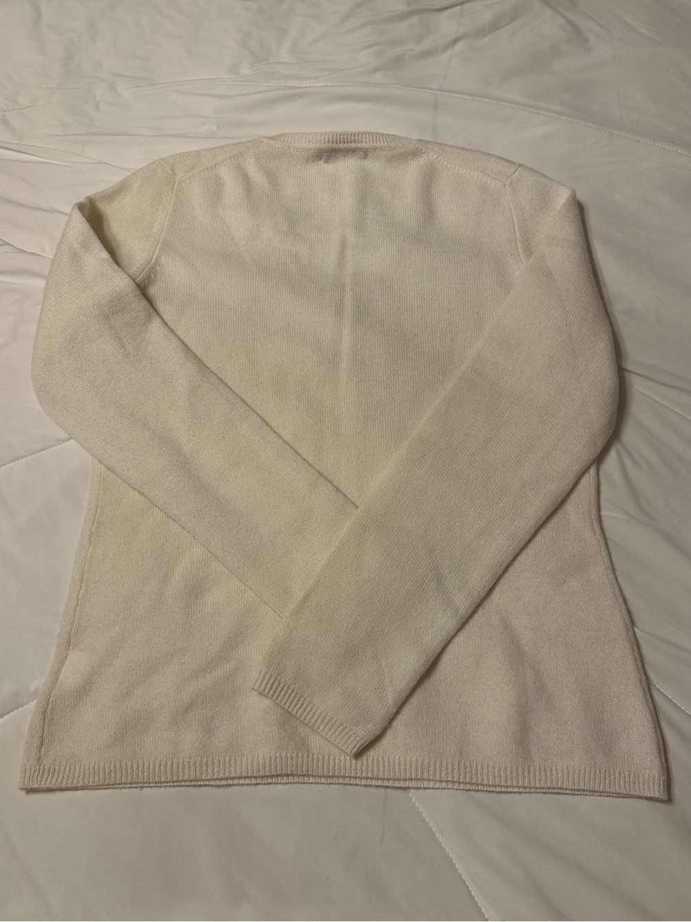Charter Club Cashmere V-Neck Sweater - Cream - Size M - Picture 4 of 7